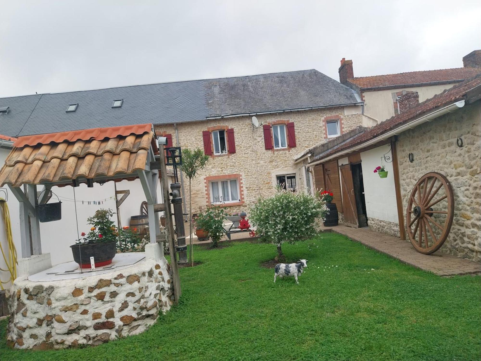 Chambre D Hote Les Frangins Avrillé 外观 照片